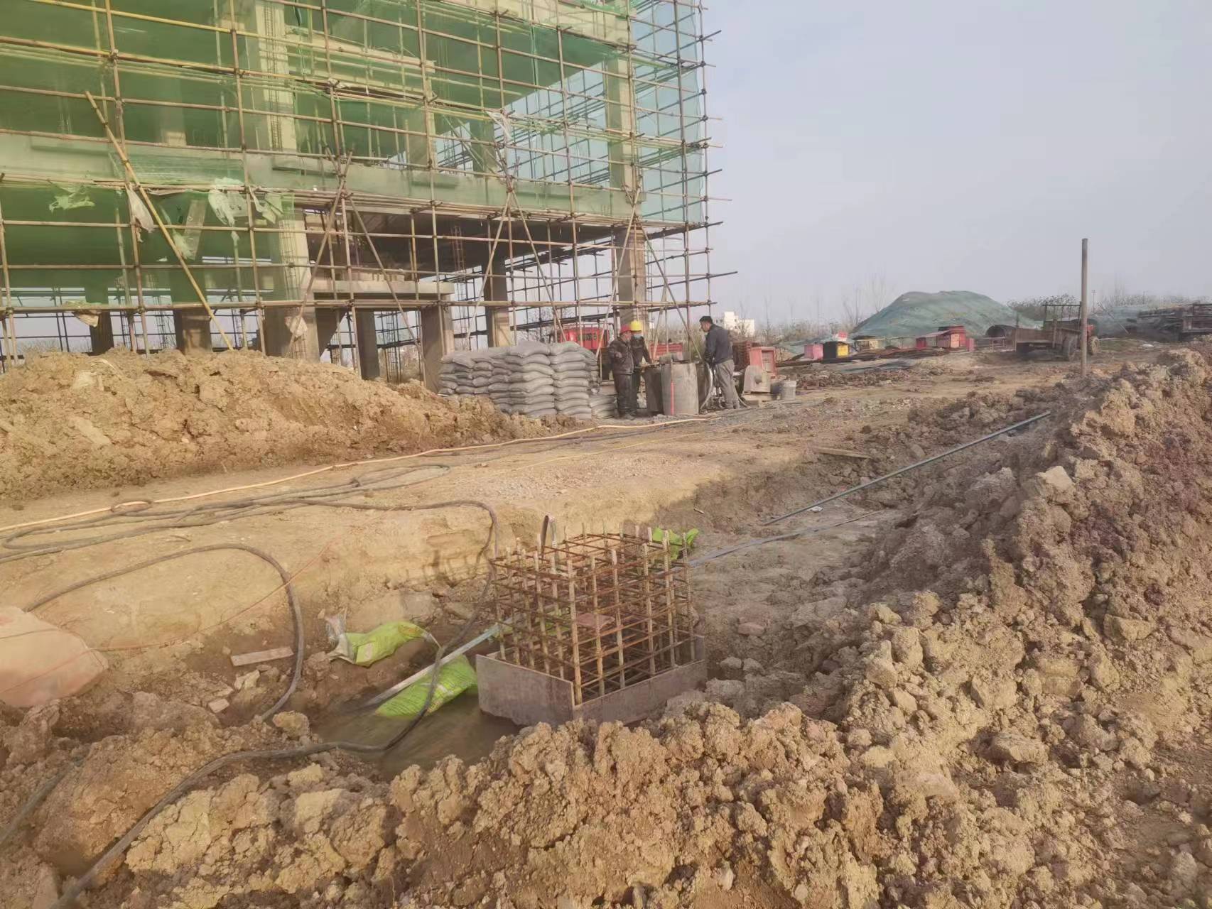 江华当桥梁出现裂缝的时候应该及时加固修补